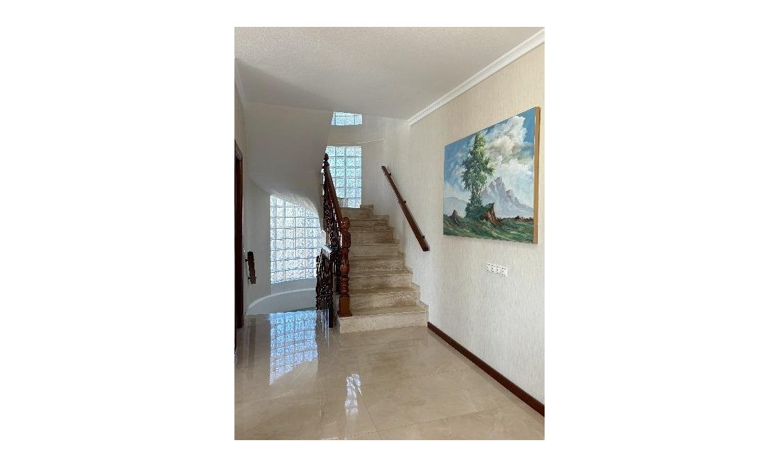 Segunda mano - Villa -
Ciudad Quesada