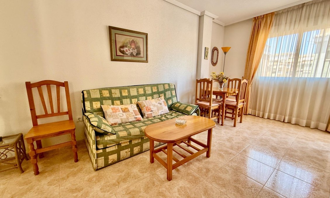 Wiederverkauf - Wohnung -
Torrevieja - PARQUE DE LAS NACIONES