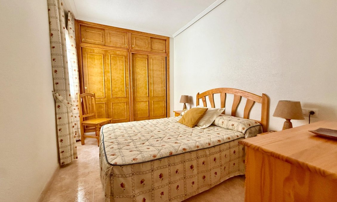 Wiederverkauf - Wohnung -
Torrevieja - PARQUE DE LAS NACIONES