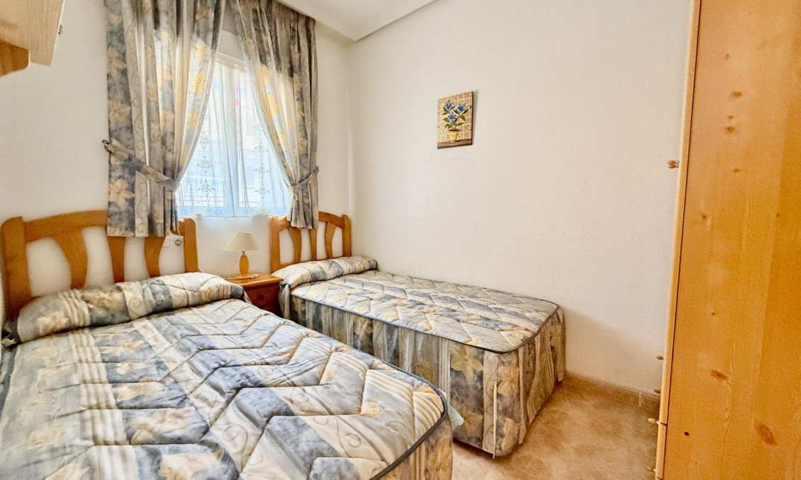 Wiederverkauf - Wohnung -
Torrevieja - PARQUE DE LAS NACIONES