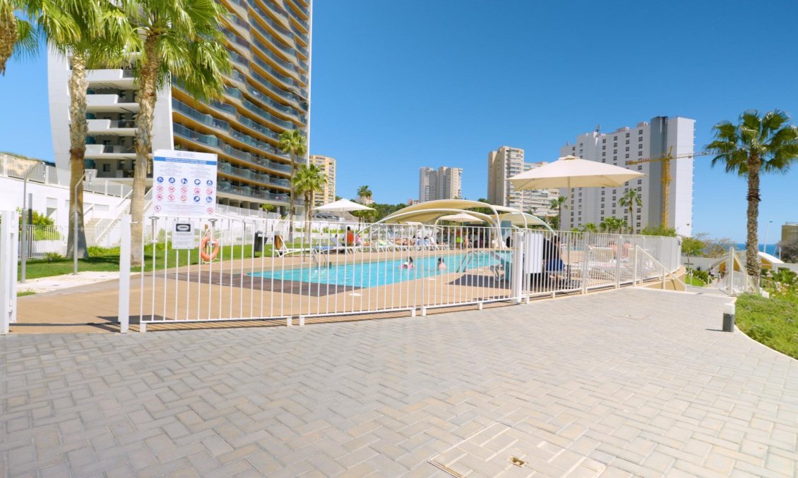 Segunda mano - Apartamento -
Benidorm - Playa de Poniente