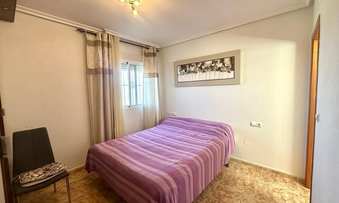 Segunda mano - Ático -
Torrevieja - Playa del Cura