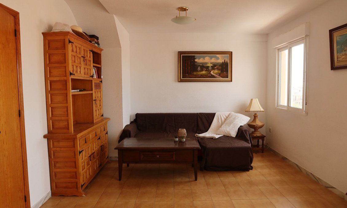 Használt Ingatlanok - Kétszintes lakás -
Torrevieja - Costa Blanca