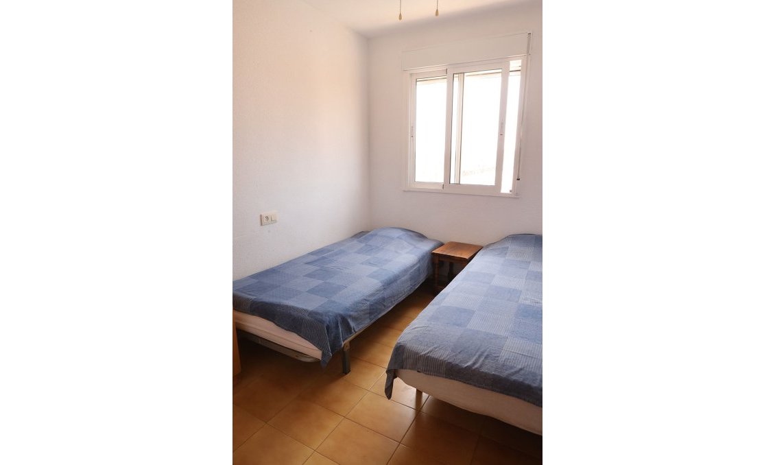 Használt Ingatlanok - Kétszintes lakás -
Torrevieja - Costa Blanca