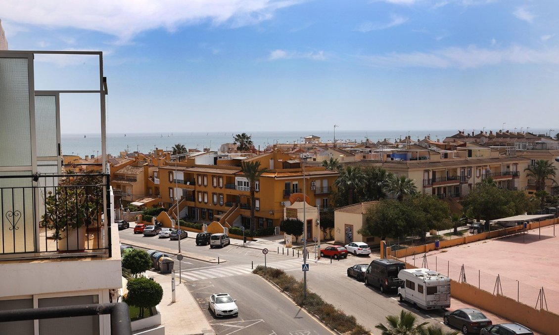 Használt Ingatlanok - Kétszintes lakás -
Torrevieja - Costa Blanca