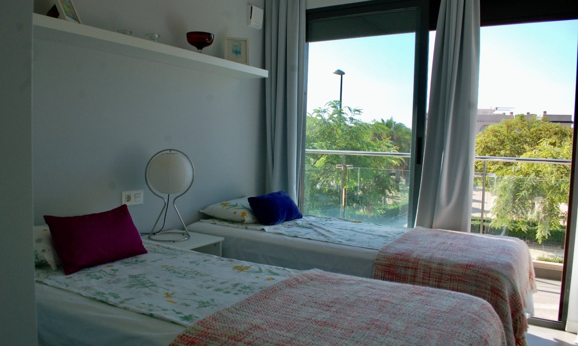Wiederverkauf - Bungalow -
Pilar de la Horadada - Costa Blanca