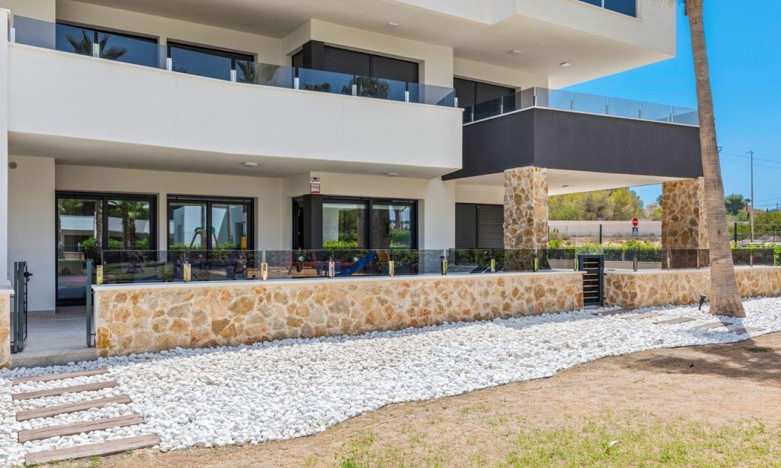 Segunda mano - Apartamento -
Orihuela Costa - Costa Blanca