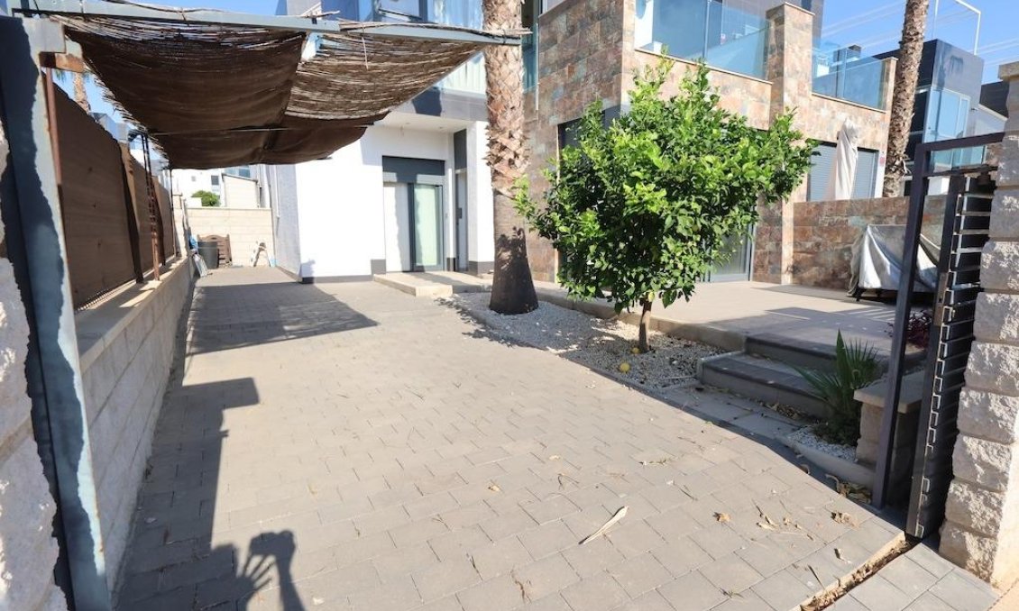 Segunda mano - Town House -
Orihuela Costa - Costa Blanca