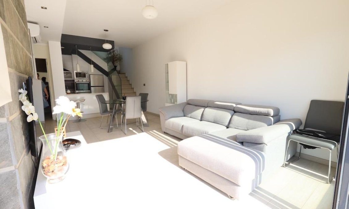 Segunda mano - Town House -
Orihuela Costa - Costa Blanca
