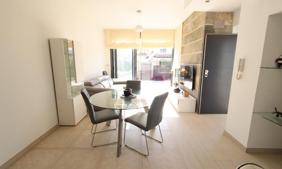 Segunda mano - Town House -
Orihuela Costa - Costa Blanca