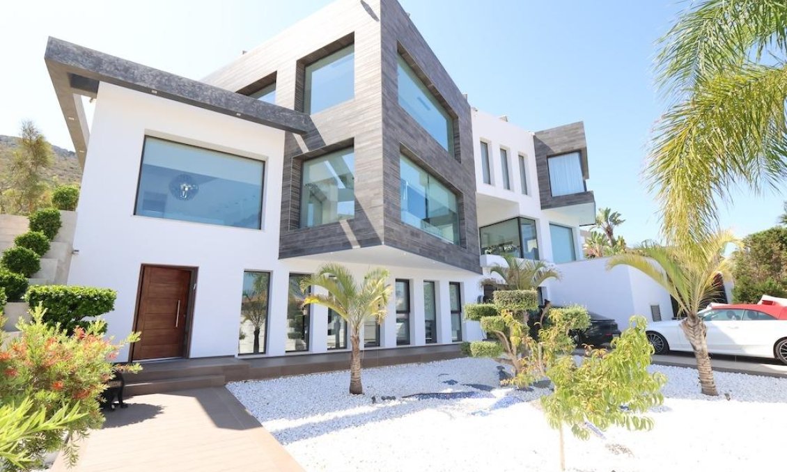 Segunda mano - Villa -
Jávea - Costa Blanca