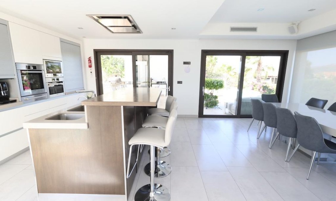 Segunda mano - Villa -
Jávea - Costa Blanca