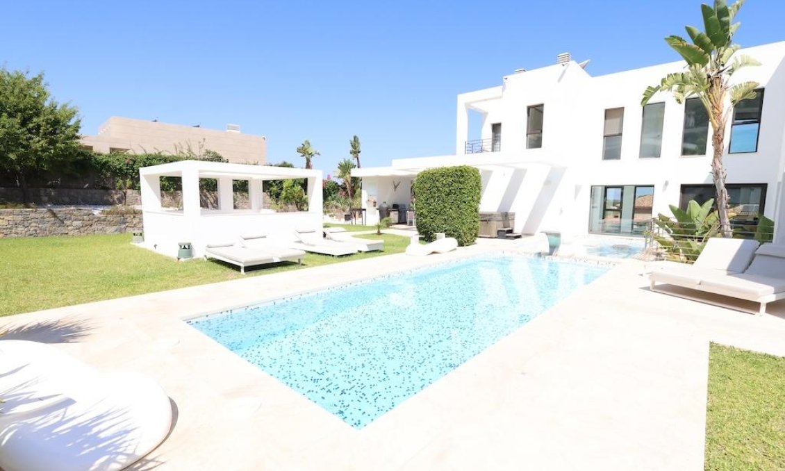 Segunda mano - Villa -
Jávea - Costa Blanca