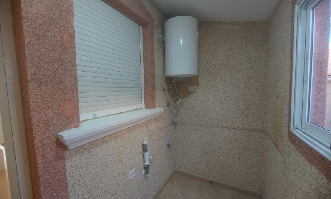 Segunda mano - Villa -
Algorfa - Comunidad Valenciana