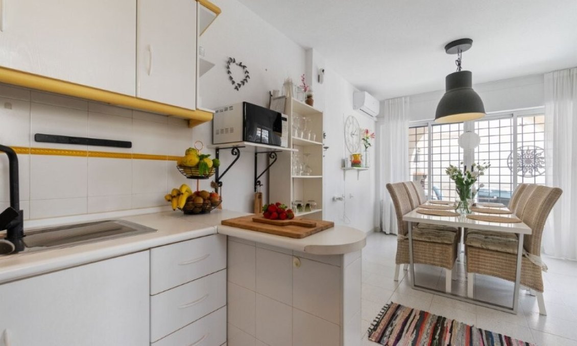 Segunda mano - Quad House -
Torrevieja - La Rosaleda
