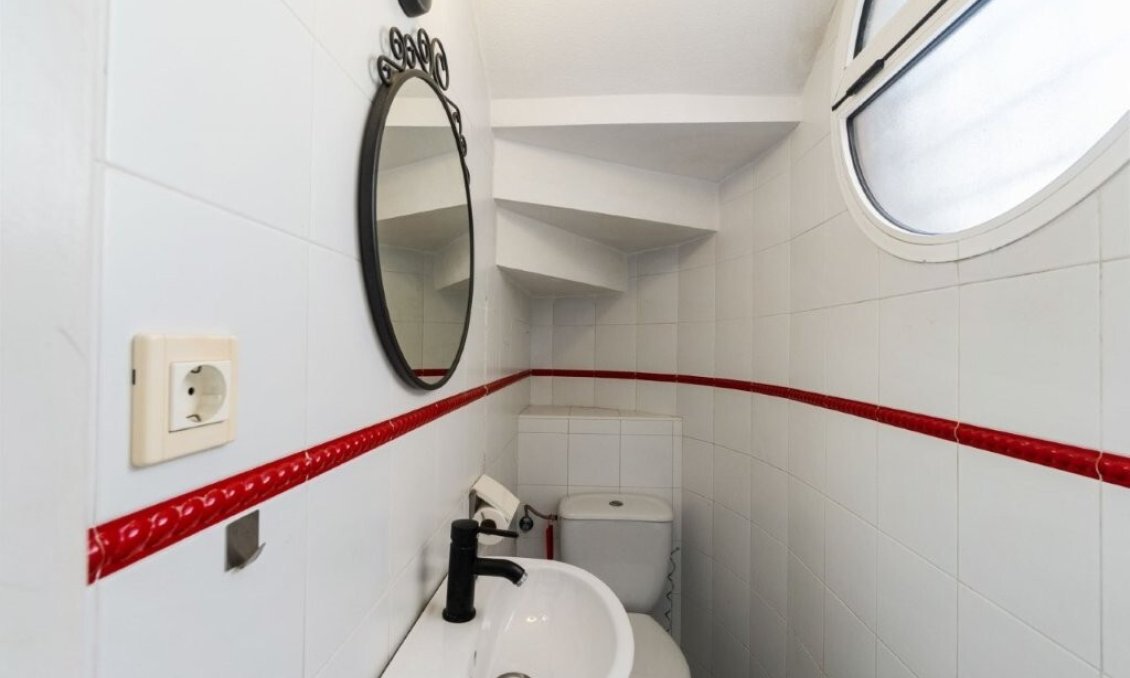 Segunda mano - Quad House -
Torrevieja - La Rosaleda