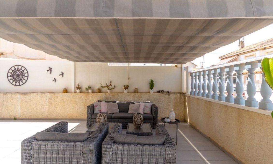 Segunda mano - Quad House -
Torrevieja - La Rosaleda