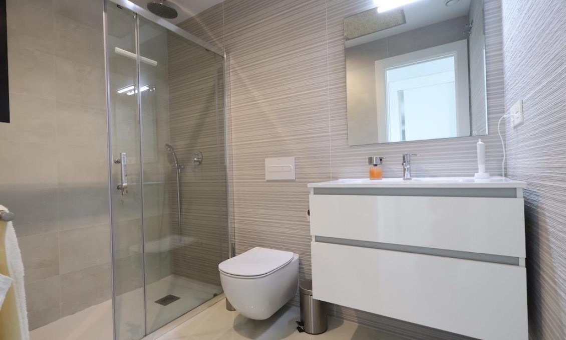 Segunda mano - Apartamento -
Orihuela Costa - Costa Blanca