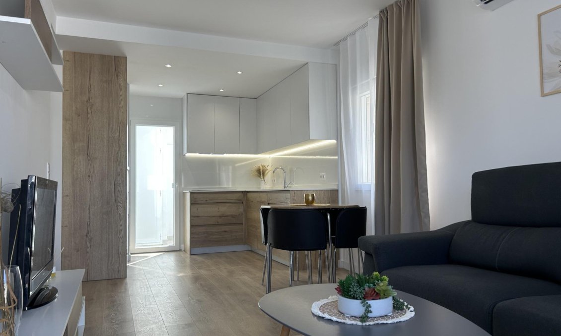 Segunda mano - Bungalow -
Torrevieja - El Chaparral