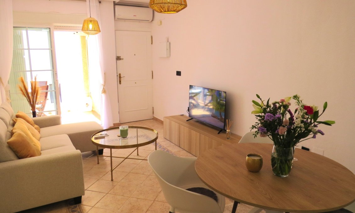 Segunda mano - Apartamento -
Orihuela Costa - Costa Blanca
