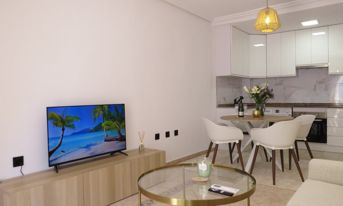 Segunda mano - Apartamento -
Orihuela Costa - Costa Blanca