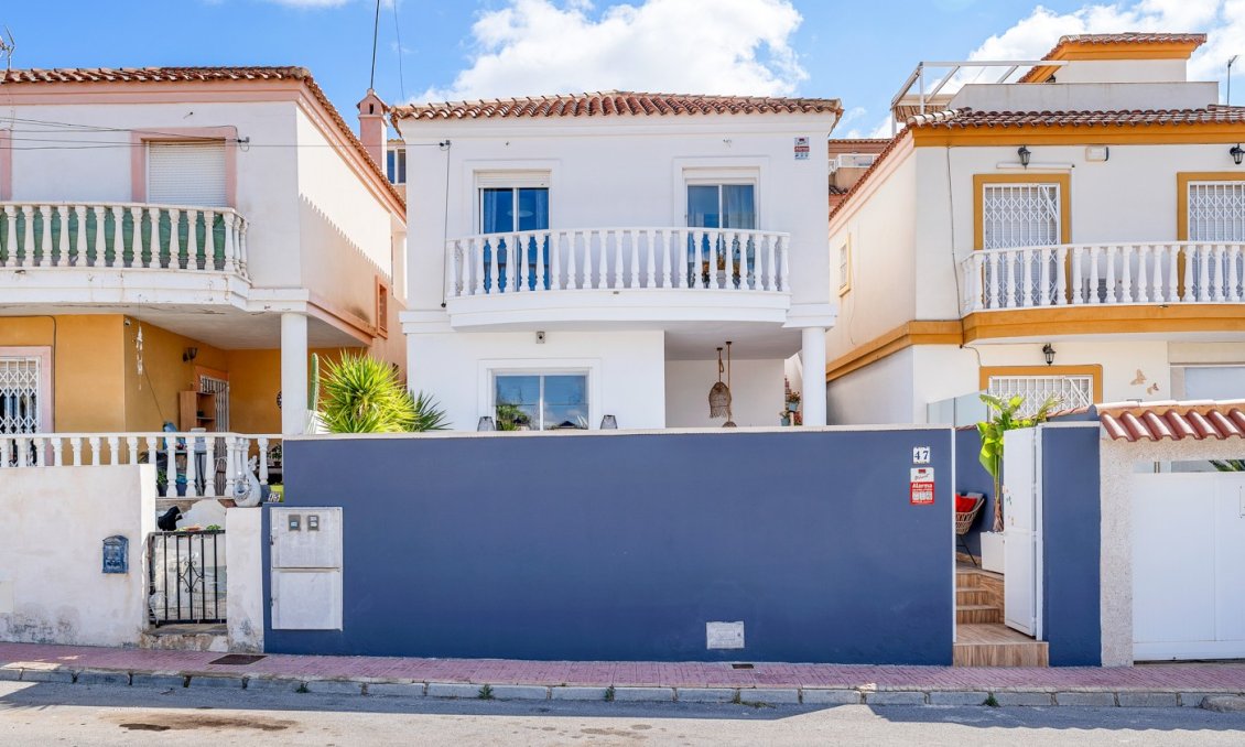 Segunda mano - Villa -
Orihuela Costa - Costa Blanca