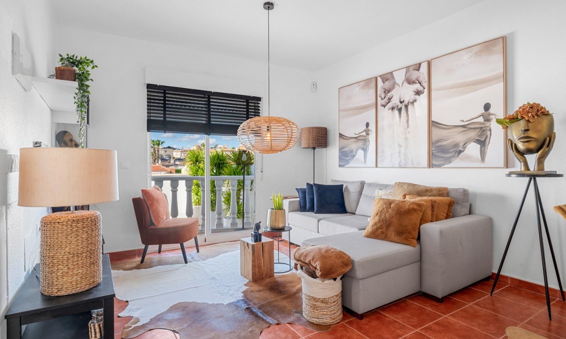 Segunda mano - Villa -
Orihuela Costa - Costa Blanca