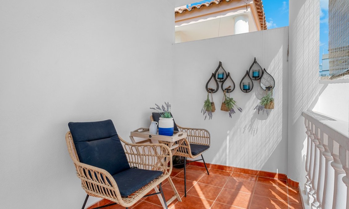 Segunda mano - Villa -
Orihuela Costa - Costa Blanca