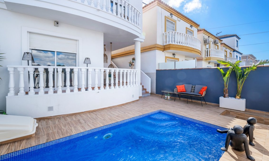 Segunda mano - Villa -
Orihuela Costa - Costa Blanca