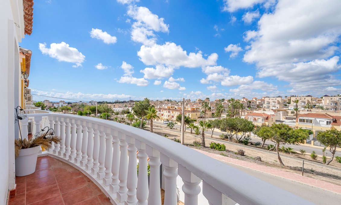 Segunda mano - Villa -
Orihuela Costa - Costa Blanca