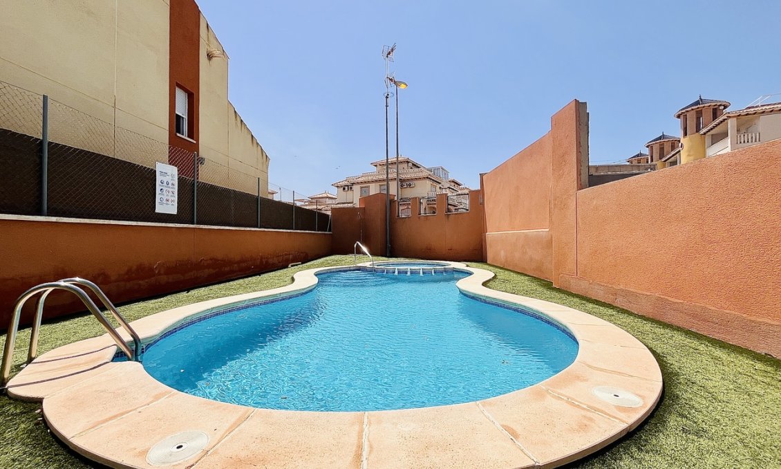 Segunda mano - Town House -
Cabo Roig - Costa Blanca
