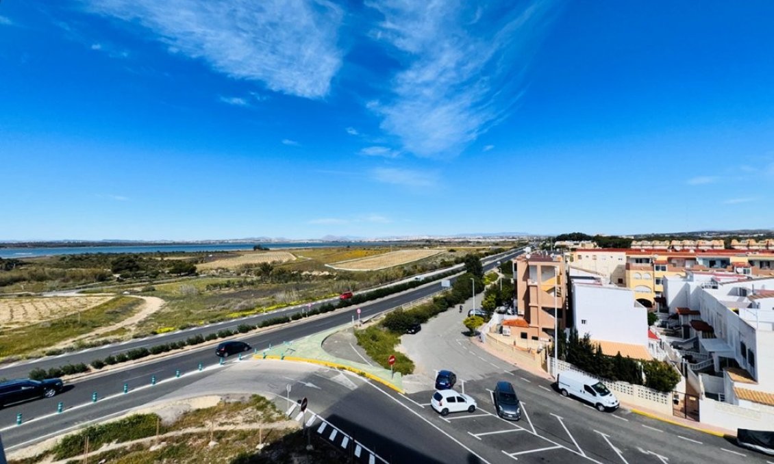Wiederverkauf - Wohnung -
La Mata - Costa Blanca