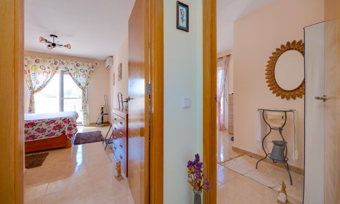 Segunda mano - Villa -
Torrevieja - Los Angeles