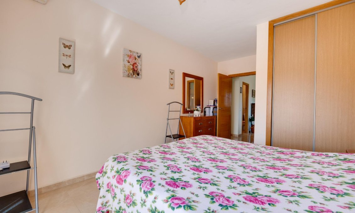 Segunda mano - Villa -
Torrevieja - Los Angeles
