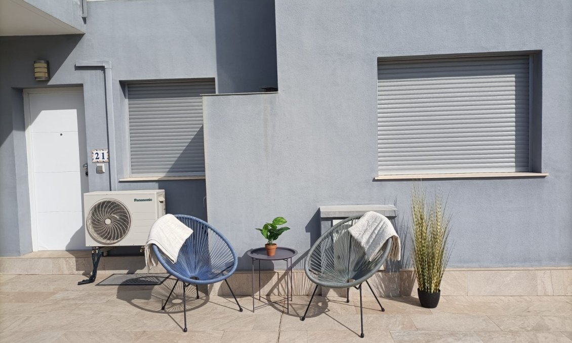 Wiederverkauf - Bungalow -
Orihuela Costa - Costa Blanca