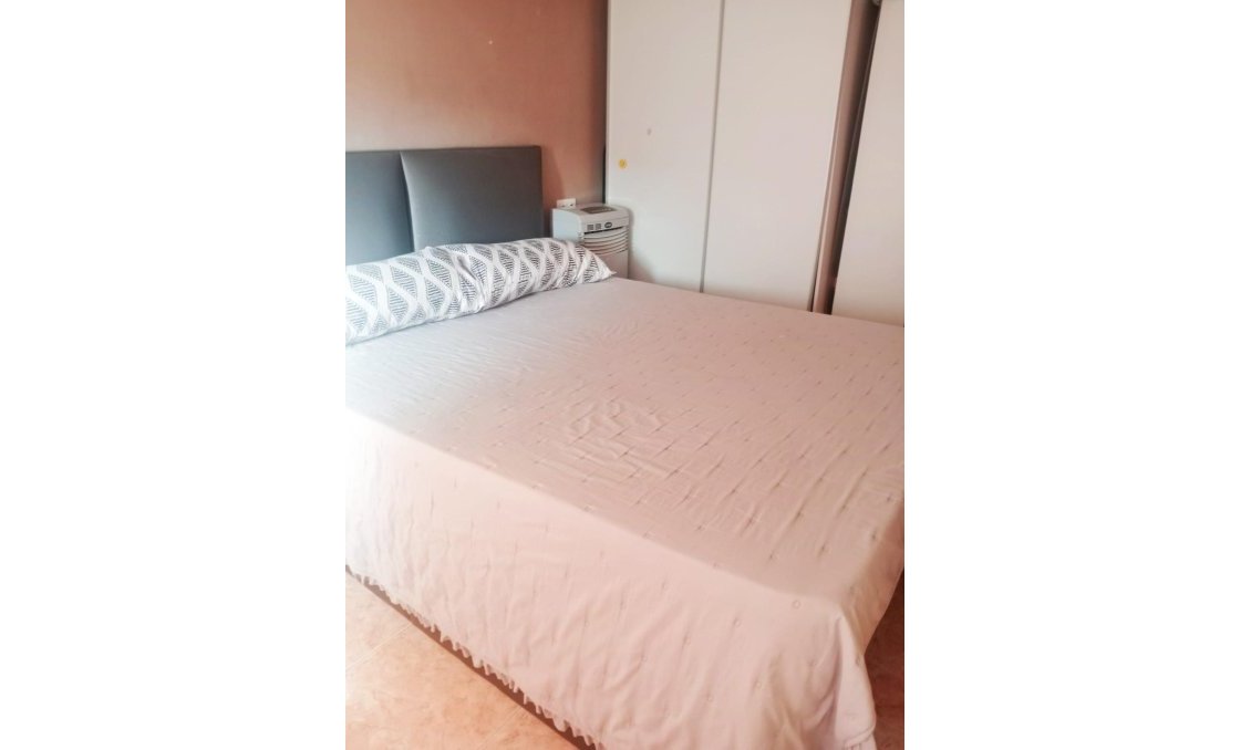 Segunda mano - Apartamento -
Torrevieja - Centro