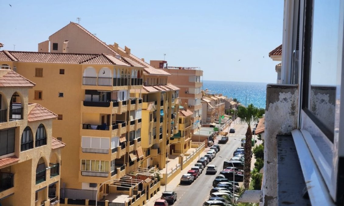 Segunda mano - Apartamento -
La Mata - Costa Blanca