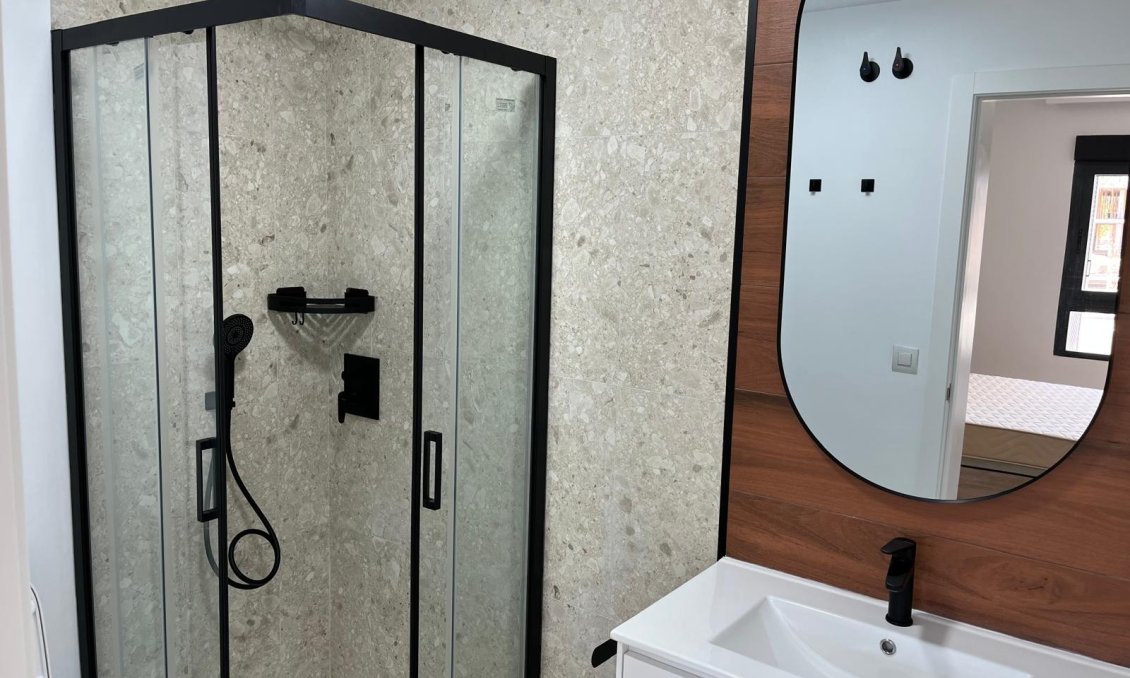 Segunda mano - Apartamento -
San Miguel de Salinas - Inland