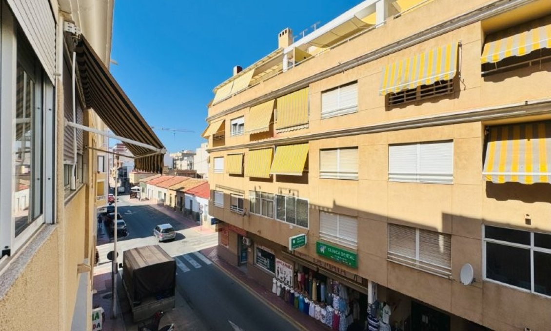 Segunda mano - Apartamento -
La Mata - Costa Blanca