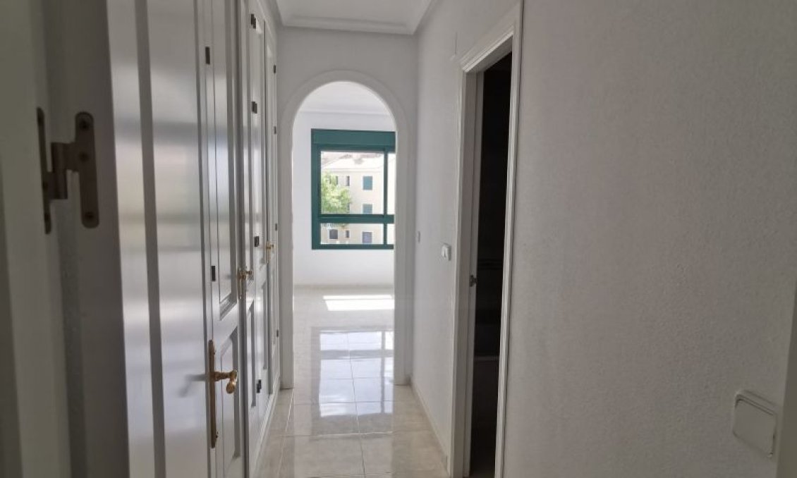 Használt Ingatlanok - Apartman -
Orihuela Costa - Costa Blanca