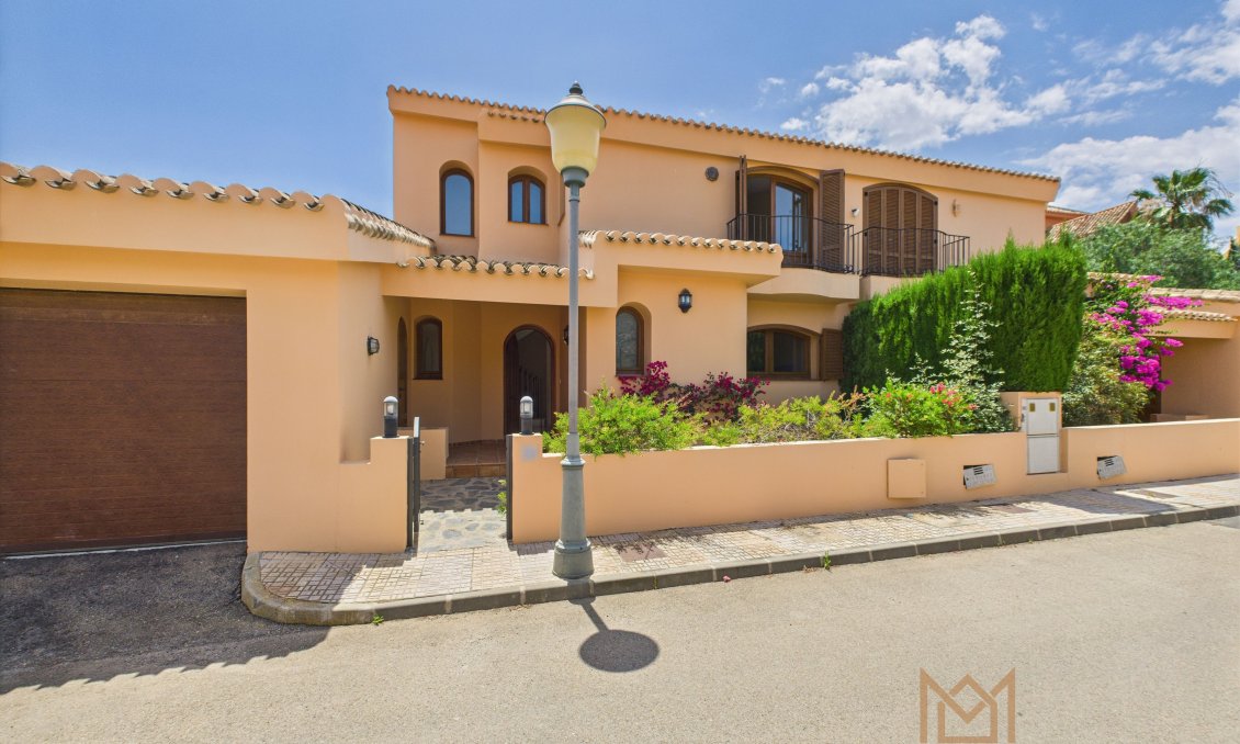 Wiederverkauf - Villa -
La Manga Club - Costa Calida