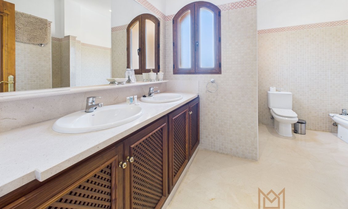 Wiederverkauf - Villa -
La Manga Club - Costa Calida