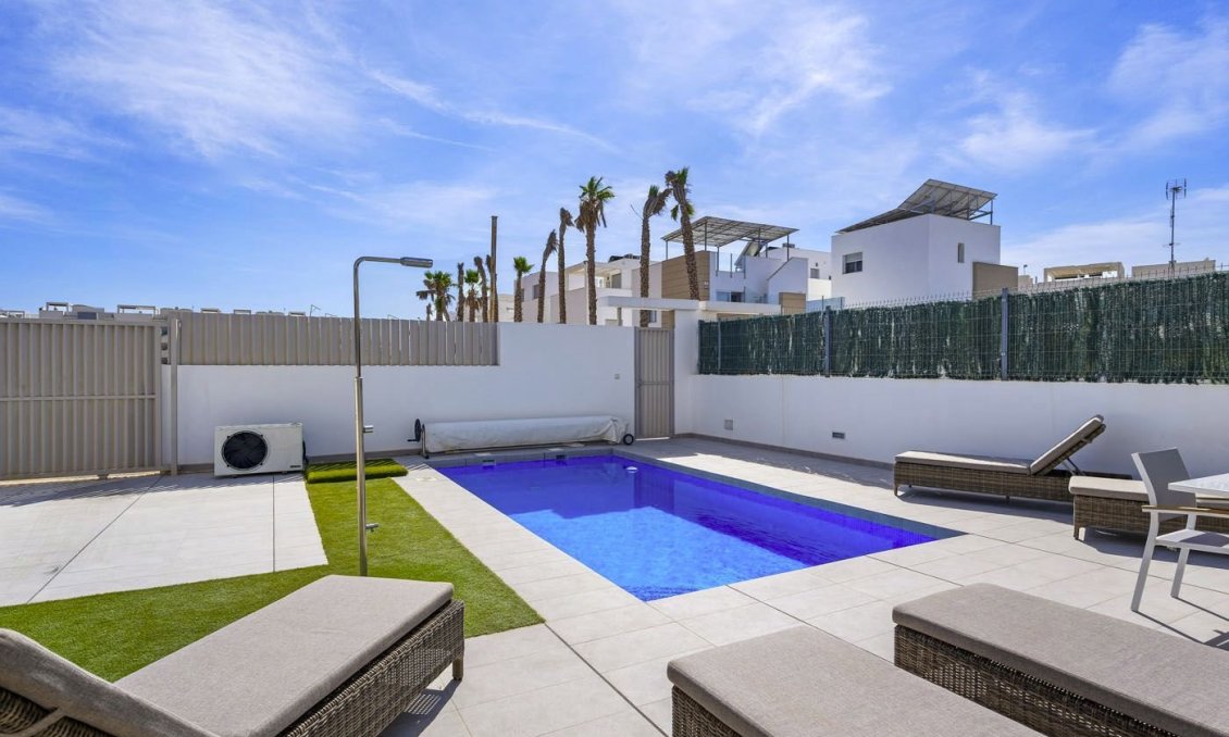Segunda mano - Villa -
Guardamar del Segura - Costa Blanca