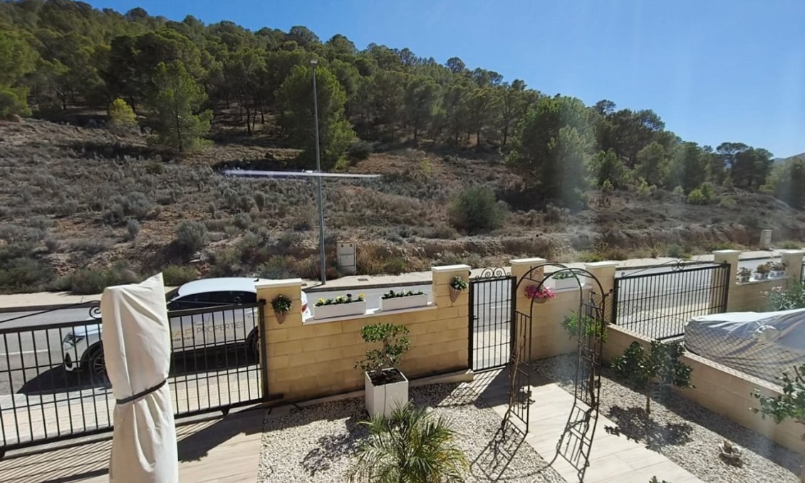 Segunda mano - Villa -
La Romana - Inland