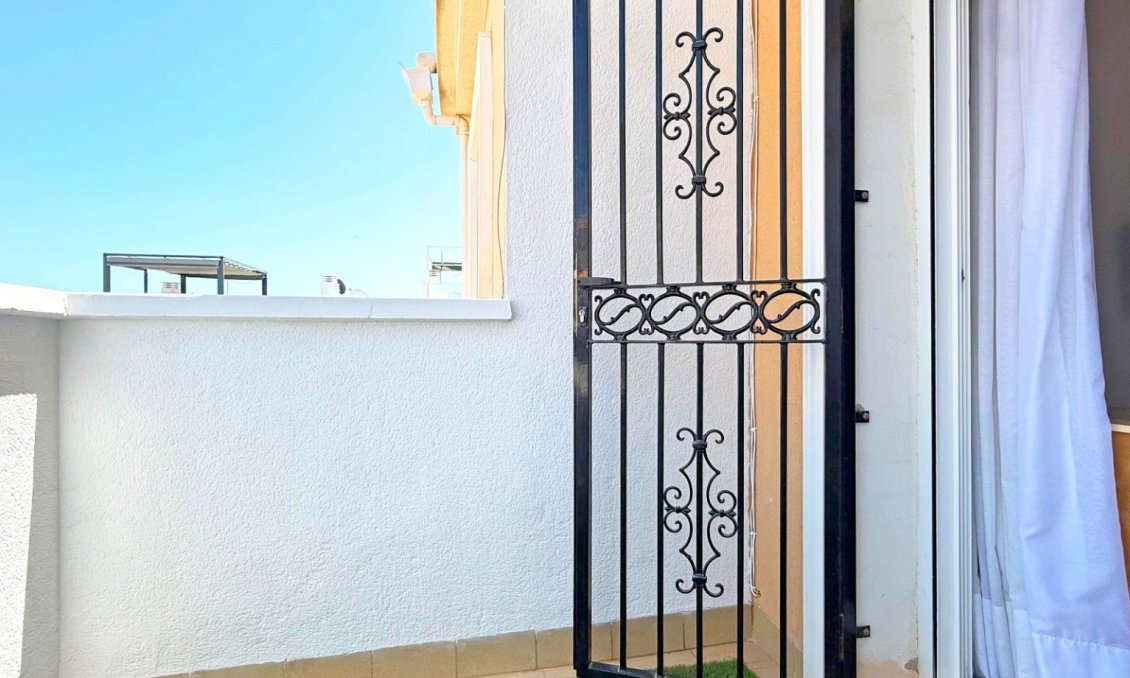 Segunda mano - Town House -
Orihuela Costa - Costa Blanca
