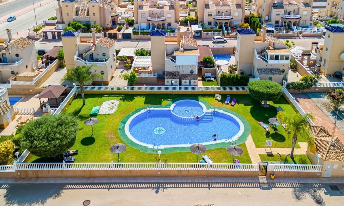Revente - Apartment Penthouse -
Cabo Roig - Costa Blanca