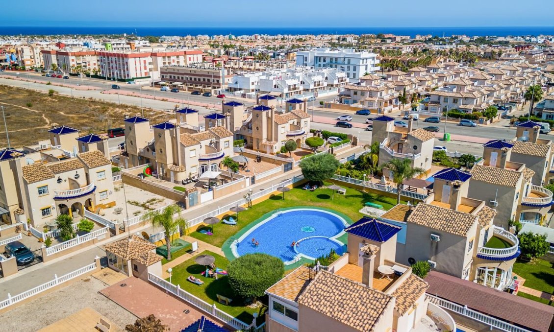 Revente - Apartment Penthouse -
Cabo Roig - Costa Blanca