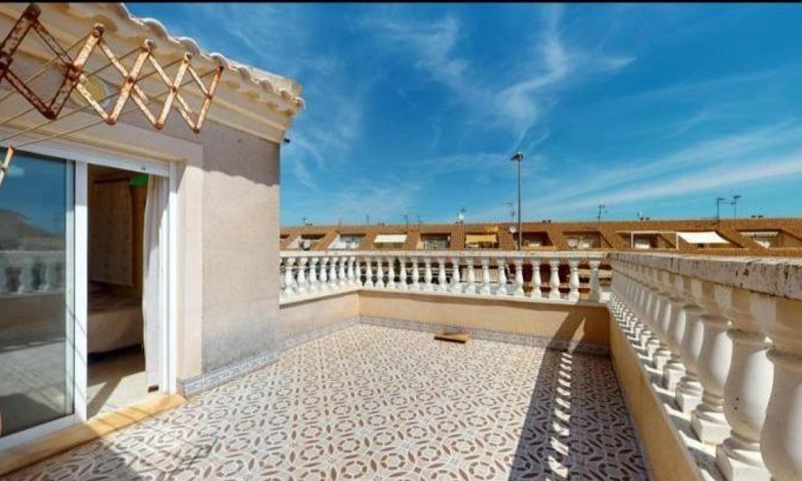 Resale - Duplex -
Los Alcazares - Los Alcázares