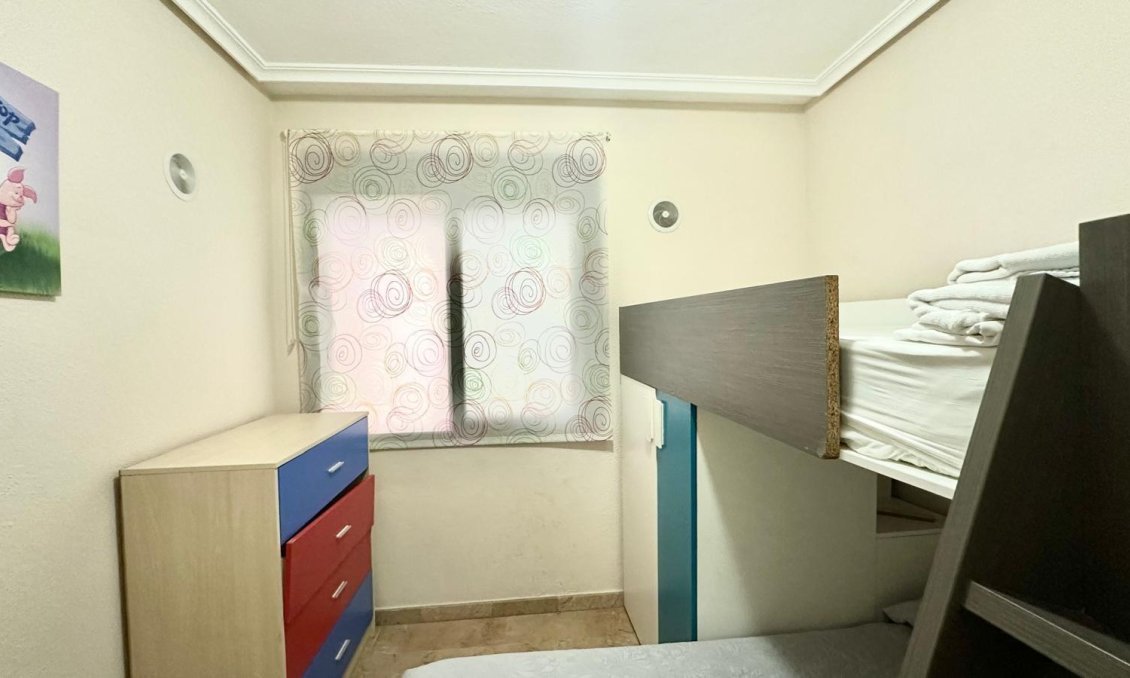Wiederverkauf - Wohnung -
Torrevieja