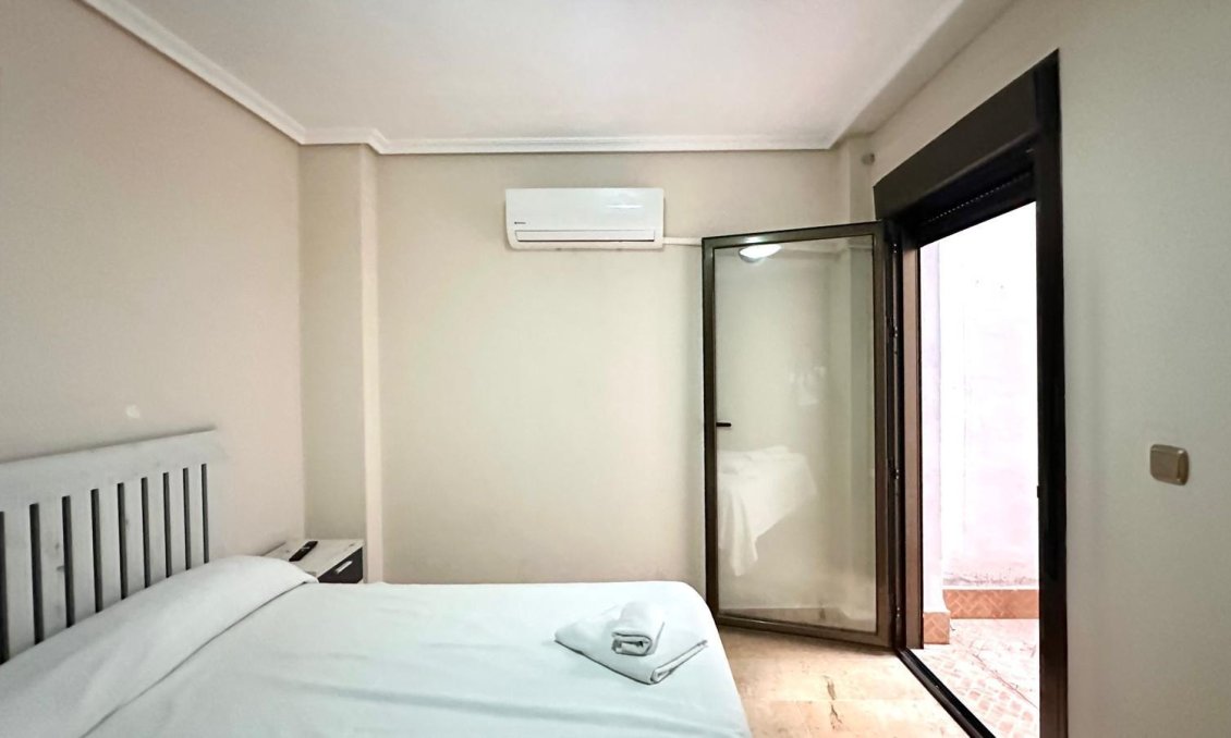 Wiederverkauf - Wohnung -
Torrevieja